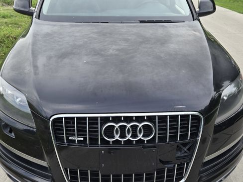 Used 2011 Audi Q7 3.0T Premium image 14