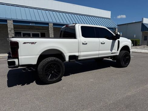 Used 2023 Ford F250 Lariat w/ Lariat Ultimate Package AWD/4WD image 8