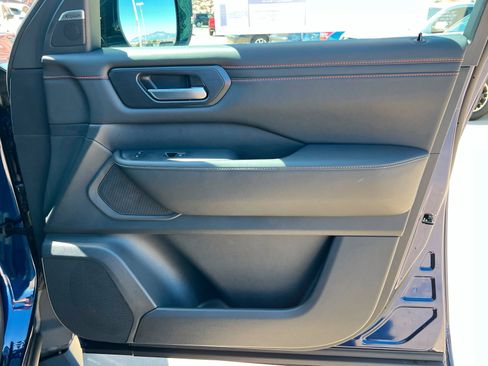 New 2025 Nissan Armada PRO-4X image 24