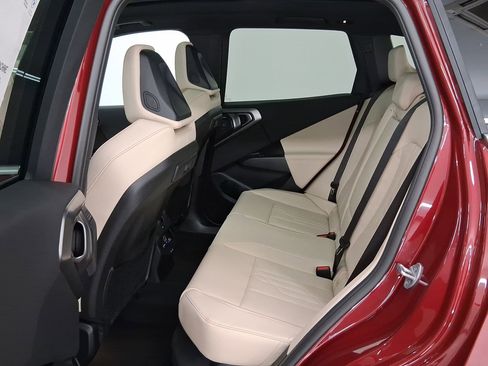 New 2026 BMW X3 xDrive30 w/ Premium Package image 12