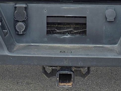 Used 2022 Ford F150 XLT w/ Equipment Group 302A High AWD/4WD image 25