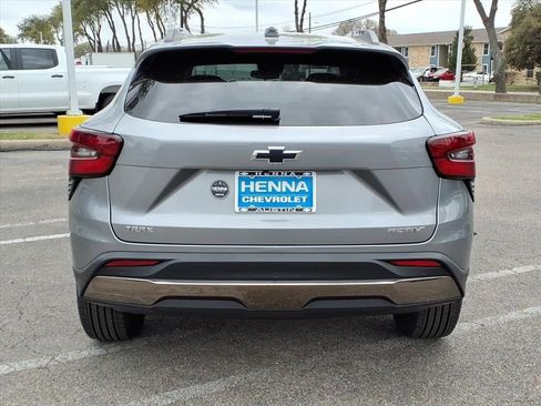 New 2026 Chevrolet Trax ACTIV image 7