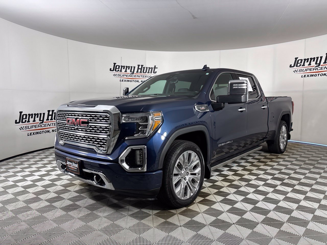 Used 2021 GMC Sierra 1500 Denali w/ Denali Ultimate Package AWD/4WD image 1