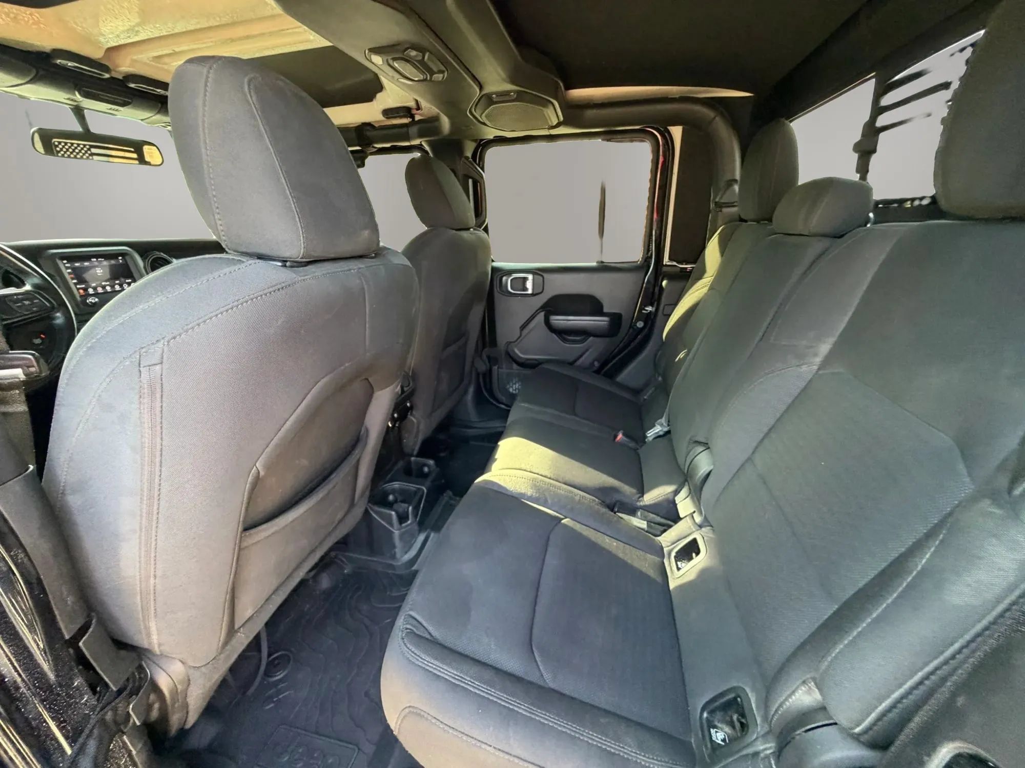 Used 2020 Jeep Gladiator Sport AWD/4WD image 25