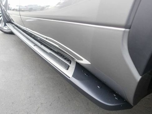 New 2026 Toyota Highlander Platinum image 11