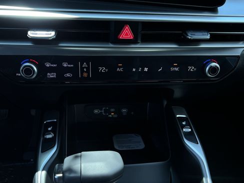 New 2026 Kia Sorento S w/ S Panoramic Sunroof Package FWD image 27