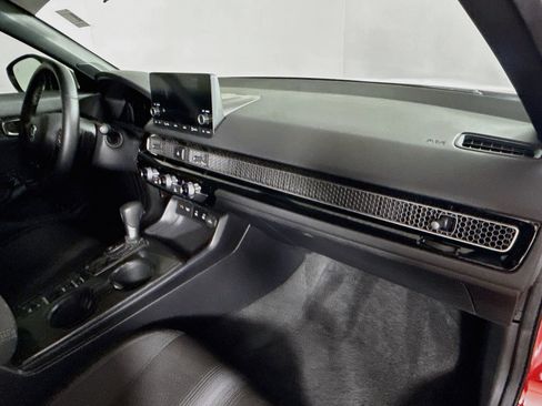 Used 2025 Honda Civic Sport image 34