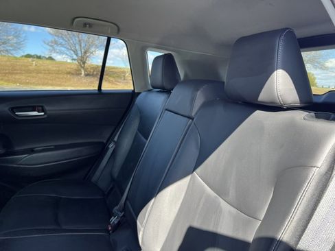 Used 2023 Toyota Corolla Cross XLE image 20