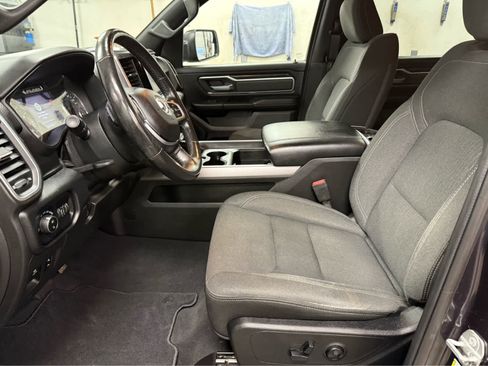 Used 2019 RAM 1500 Big Horn image 11