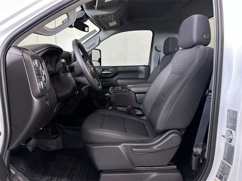 New 2025 GMC Sierra 2500 Pro w/ Convenience Package image 19