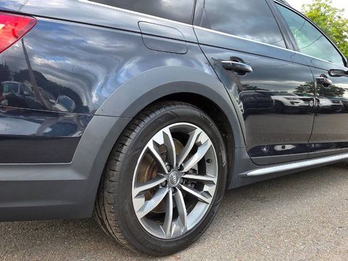 Used 2017 Audi A4 2.0T allroad Premium Plus w/ Technology Package AWD/4WD image 19