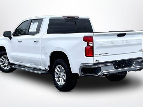 Used 2025 Chevrolet Silverado 1500 LTZ w/ Z71 Off-Road Package AWD/4WD image 5
