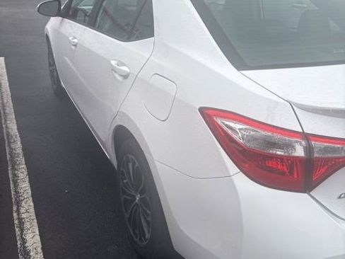 Used 2015 Toyota Corolla S w/ Driver Convenience Package image 4
