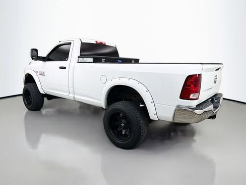 Used 2014 RAM 2500 Tradesman w/ Chrome Appearance Group AWD/4WD image 6