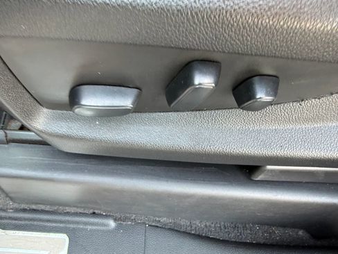 Used 2020 GMC Yukon XL Denali image 21