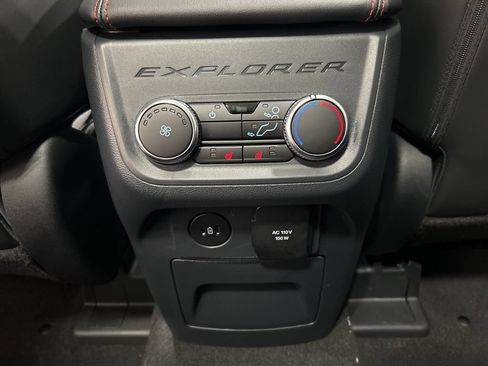 New 2026 Ford Explorer ST-Line w/ ST-Line Street Pack AWD/4WD image 30