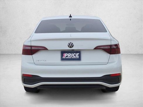 Used 2024 Volkswagen Jetta S FWD image 6