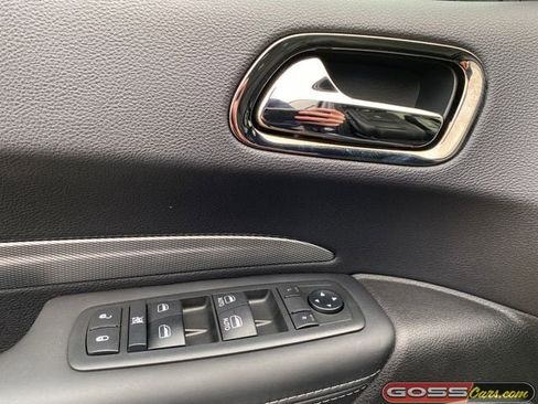 Used 2019 Dodge Durango R/T w/ Technology Group image 26