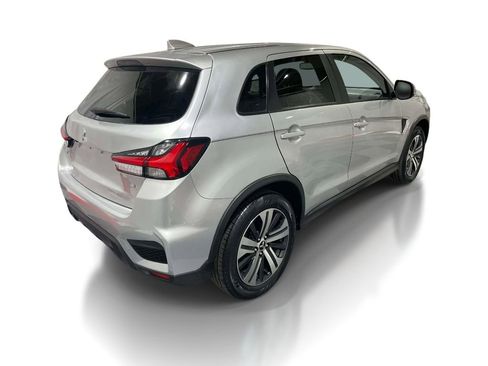 Used 2022 Mitsubishi Outlander Sport SE FWD image 4