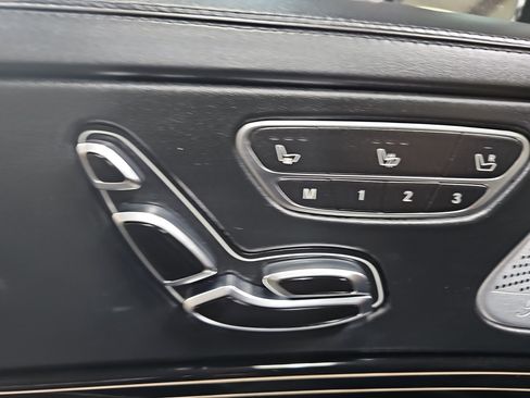 Used 2017 Mercedes-Benz Maybach S 600 image 31