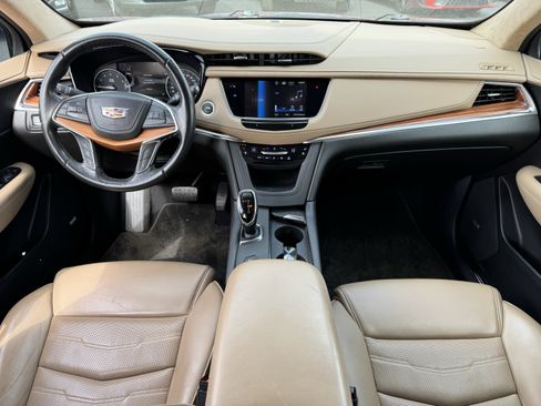 Used 2019 Cadillac XT5 Platinum image 22