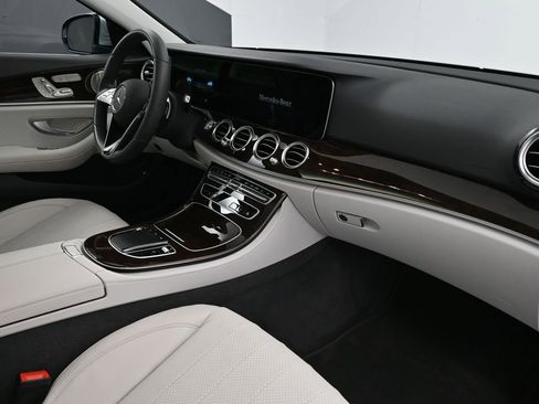 Used 2021 Mercedes-Benz E 350 4MATIC Sedan image 13