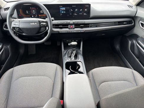 Used 2025 Kia K4 FWD image 13