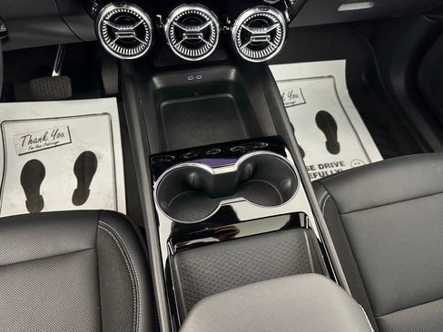 Used 2024 Chevrolet Blazer EV LT image 13