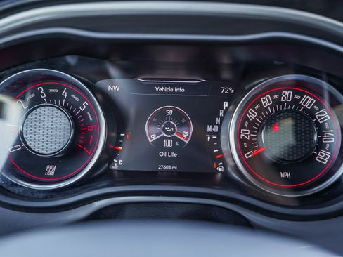 Used 2022 Dodge Challenger R/T w/ Plus Package image 24