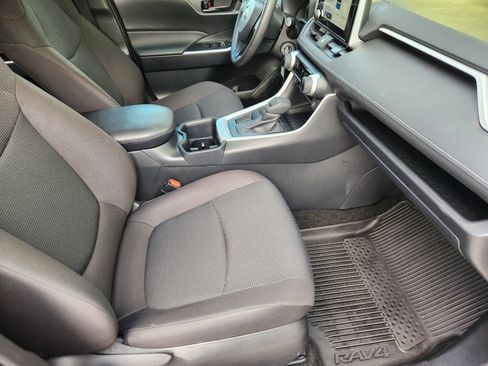 Used 2025 Toyota RAV4 LE FWD image 15