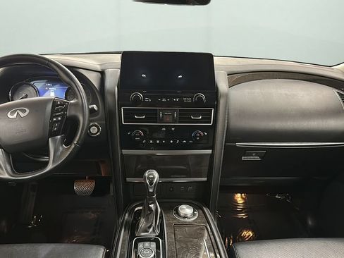 Used 2024 INFINITI QX80 Luxe AWD/4WD image 10