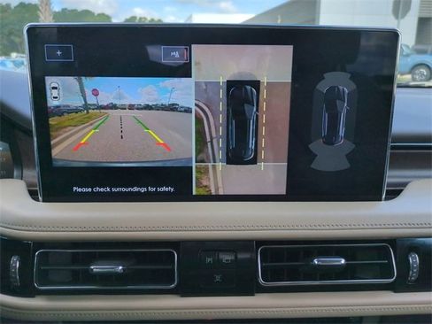 Used 2022 Lincoln Nautilus Reserve w/ Equipment Group 201A image 20