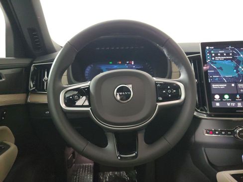 Certified 2026 Volvo XC90 B6 Plus w/ Protection Package Premier AWD/4WD image 16