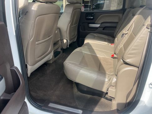 Used 2015 Chevrolet Silverado 2500 LT w/ LT Convenience Package image 33