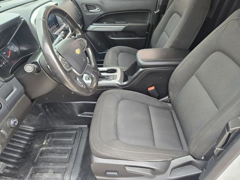 Used 2022 Chevrolet Colorado LT w/ Fleet Safety Package RWD image 13