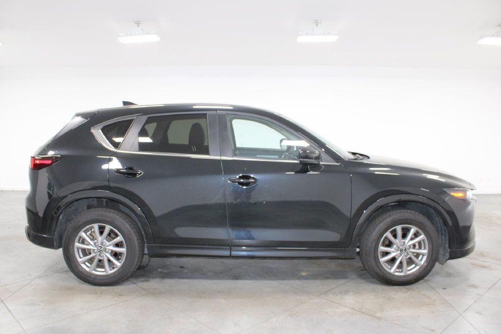 Used 2025 MAZDA CX-5 AWD 2.5 S w/ Preferred Package image 11