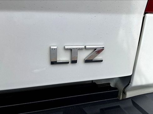 Used 2018 Chevrolet Silverado 1500 LTZ Z71 image 34