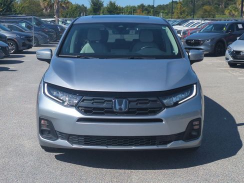 Used 2025 Honda Odyssey EX-L image 9