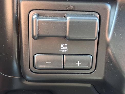 Used 2021 Chevrolet Silverado 1500 High Country RWD image 7