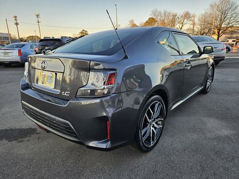 Used 2016 Scion tC image 5