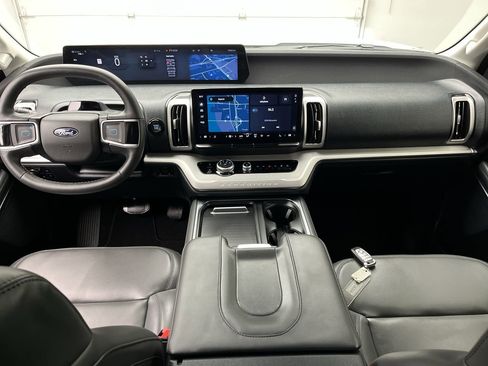 New 2026 Ford Expedition Max Active AWD/4WD image 4