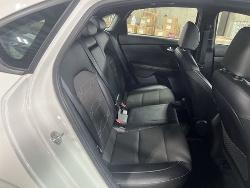 Used 2021 Kia Forte GT-Line image 27