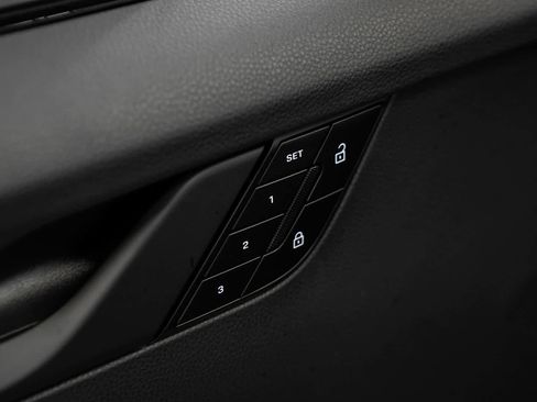 New 2026 Porsche 911 Carrera T RWD image 21