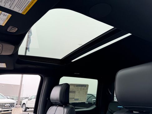 New 2025 Ford F150 Platinum w/ Equipment Group 702A High image 31