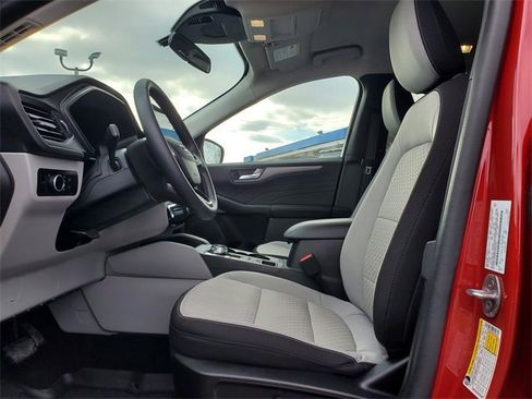 Certified 2023 Ford Escape Active w/ Tech Pack #2 image 5