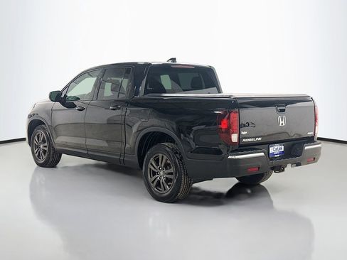 Used 2017 Honda Ridgeline Sport image 5