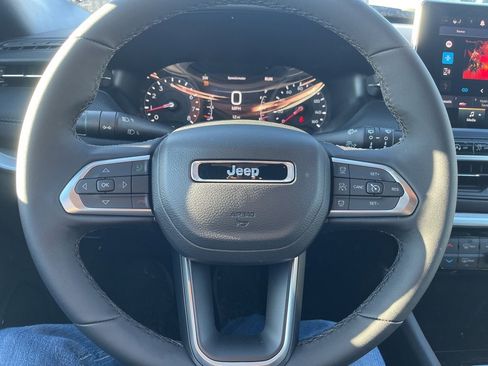 New 2026 Jeep Compass Limited image 20