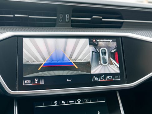 Used 2025 Audi RS 6 performance image 22