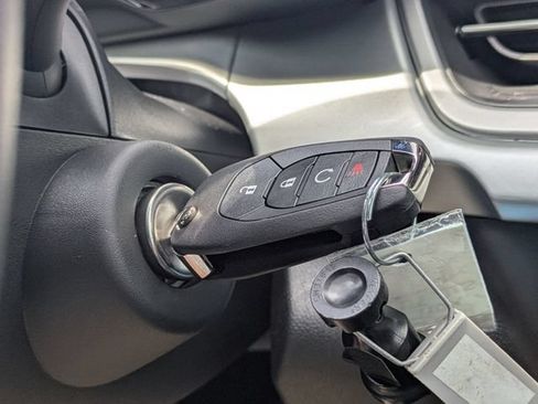 New 2026 Chevrolet Trax LS w/ LS Convenience Package FWD image 19