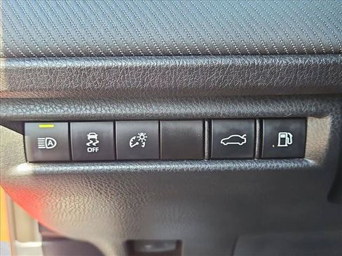 Used 2025 Toyota Camry SE FWD image 16